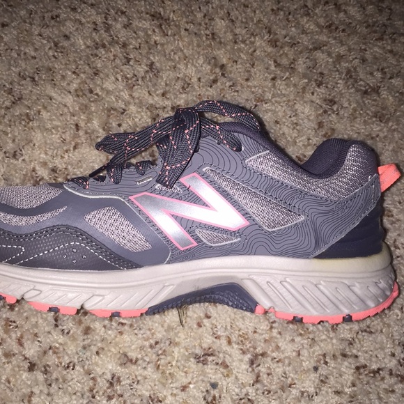 New balance all terrain acteva tennis shoes - Picture 2 of 8